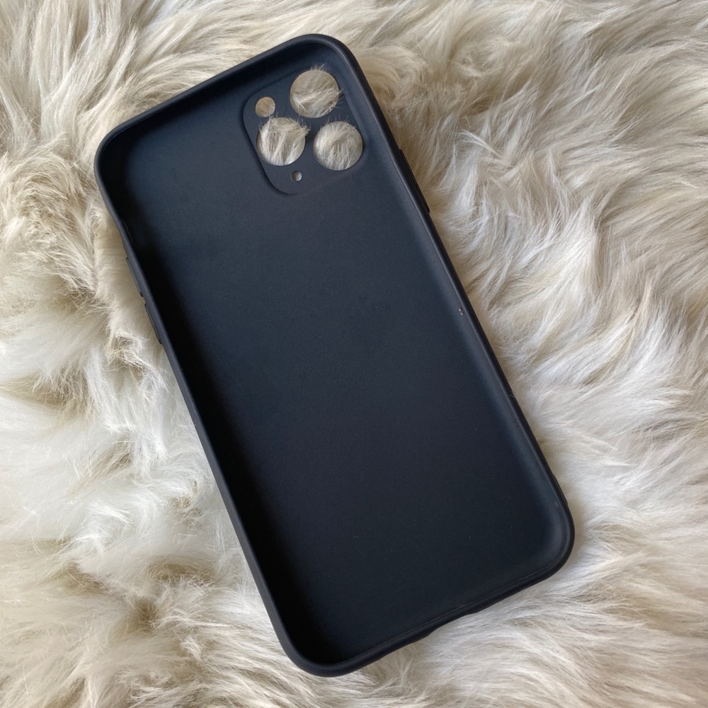 NEW - black iPhone case 11 pro and 12 pro - Picture 5 of 6